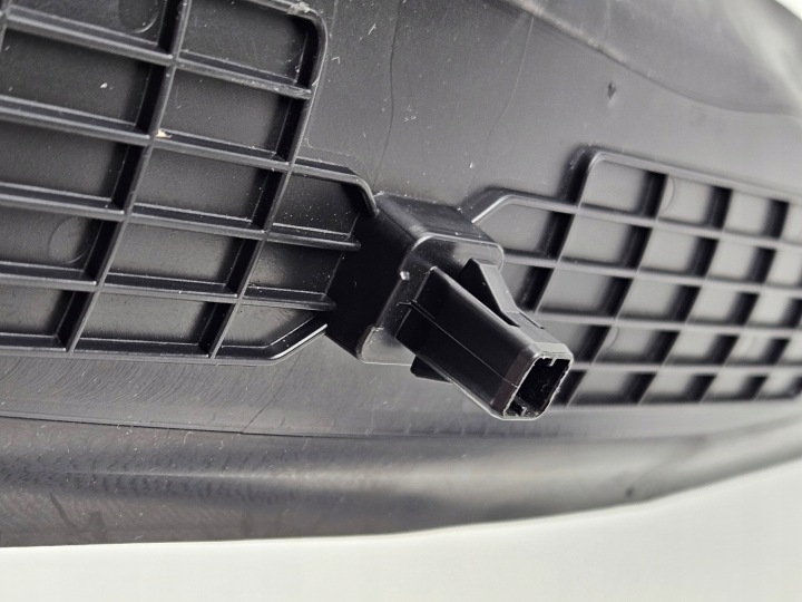 SKODA KODIAQ II PROTECTION BOUCHON GARDE-BOUE DROIT AVANT 57H821112