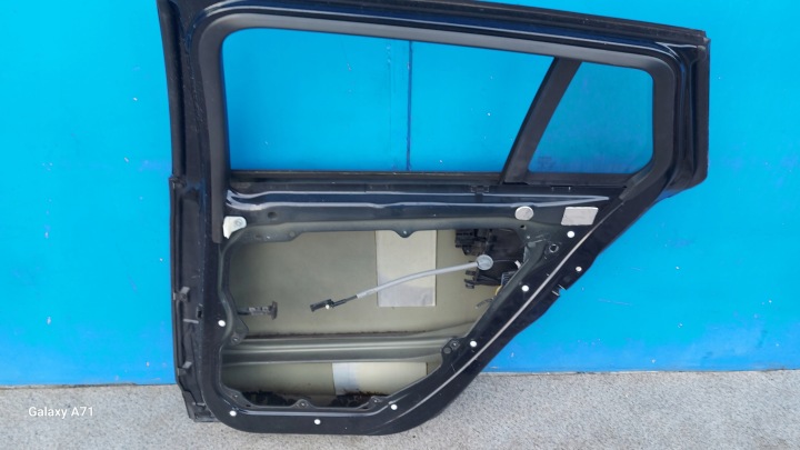 VOLVO V60 I LIFT PORTES DROIT ARRIÈRE 476-46