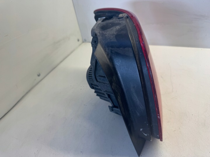 VW POLO 5 LIFT PHARE DROIT ARRIÈRE 6C0945096F
