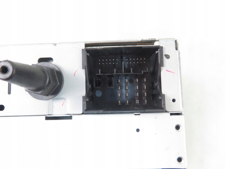 RADIO FORD FOCUS MK2 4M5T18C815BK ROZKODWANE