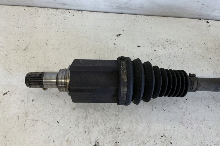 DEMI-ARBRE AVANT GAUCHE BMW X5 (E70) 7596911 3.0L DIESEL 180KW 2010