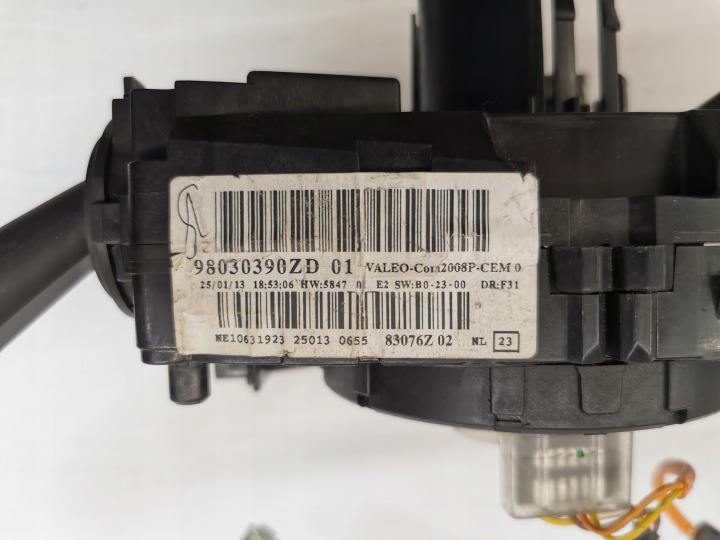 PEUGEOT 208 2008 COMMUTATEUR COMPOSITE MANETTE