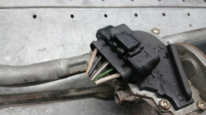 MÉCANISME ESSUIE-GLACES FIAT PUNTO II 99-03R 1.2B 60511004