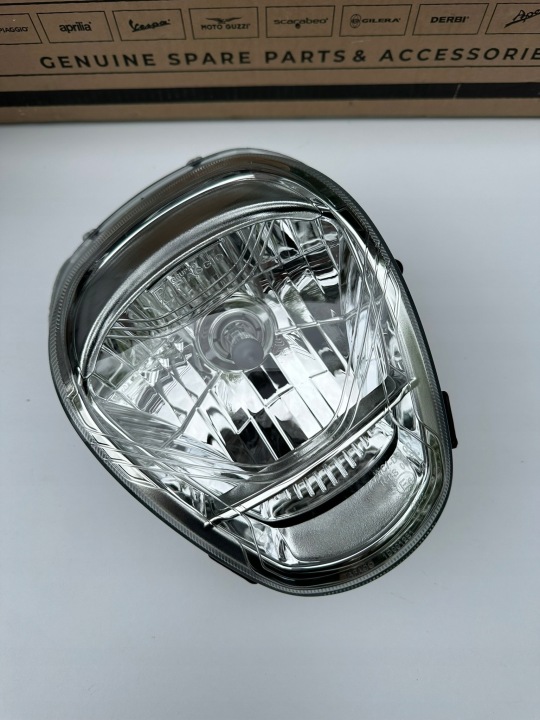 PIAGGIO MEDLEY PROJECTEUR NEUF ORIGINAL 15-19 PHARE AVANT