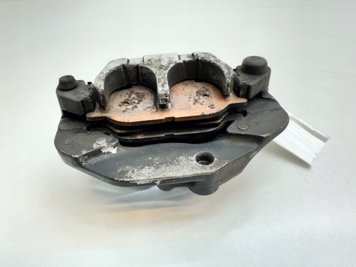 YAMAHA XJ 600 DIVERSION 92-03R ÉTRIER DE FREIN DE FREIN AVANT