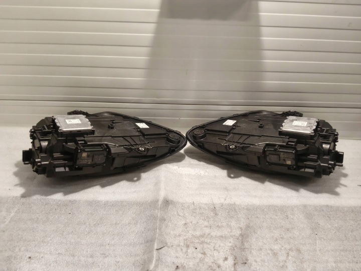 PORSCHE MACAN LIFT COMPLET LED ENSEMBLE PHARE AVANT (95B) 95B941015J 016J