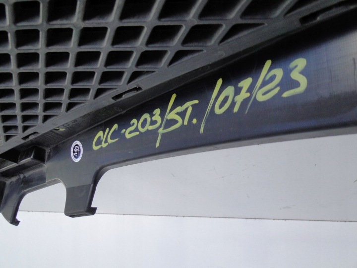 MERCEDES W203 CLC GRILLE PHARES ANTIBROUILLARD TABLEAU ADMISSION