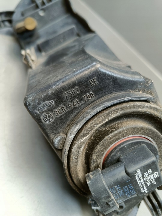 VW PASSAT CC LIFT 12- PHARES ANTIBROUILLARD DROIT AVANT 3C8941700 ORIGINAL