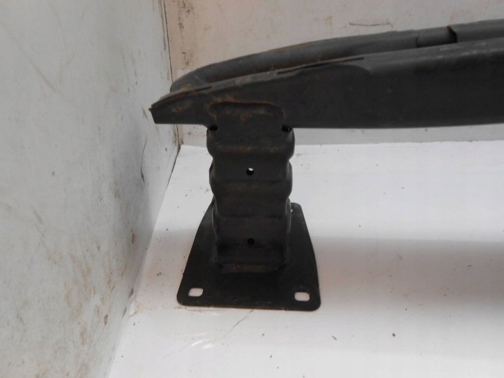 AUDI A3 8Y POUTRE PARE-CHOCS RENFORCEMENT ARRIÈRE 8Y0807309