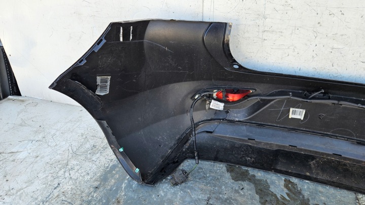 VOLVO V40 2 II ARRIÈRE PARE-CHOCS ARRIÈRE