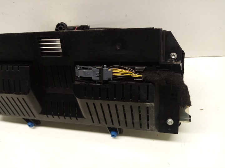 COMPTEUR COMPTEUR MONITEUR RANGE ROVER VOGUE III AH4210849AR EUROPE 4,4 SDV8