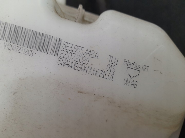 SKODA OCTAVIA IV RÉSERVOIR LAVE-GLACES 5WA955453A 5FF955453 5E3955448A