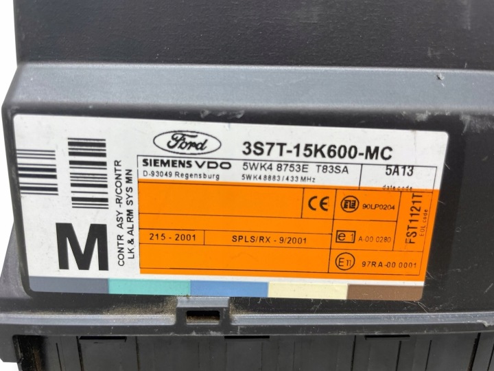 FORD MONDEO MK III 2005 MODULE CONTRÔLEUR CONFORT 3S7T15K600MC