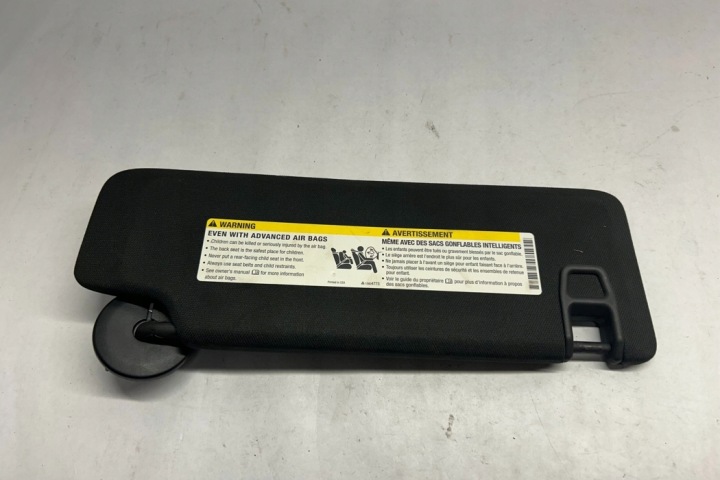 PROTECTION PARE-SOLEIL GAUCHE CHEVROLET CAMARO 15804773 2.0L GASOLINE 202KW
