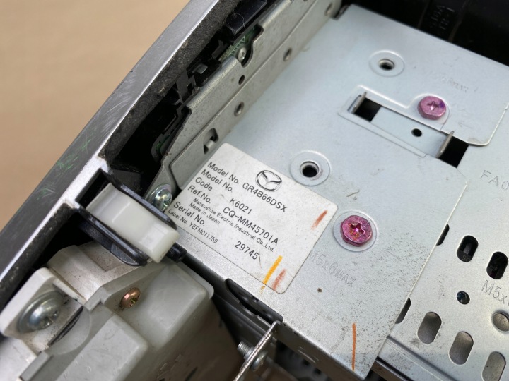 RADIO D'USINE MAZDA 6 CD PANNEAU CENTRAL CONDUIT D'AIR CLIMATISATION CQ-MM4570AK
