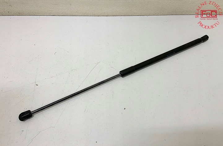 RESSORT GAZEUSE COUVERCLES MOTEUR MCLAREN F1 05.93-0
