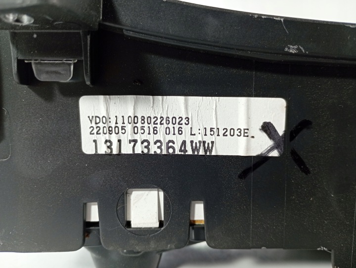 OPEL CORSA C 00-06 COMPTEUR TABLEAU DE BORD COMPTE-TOURS OE 13173364WW