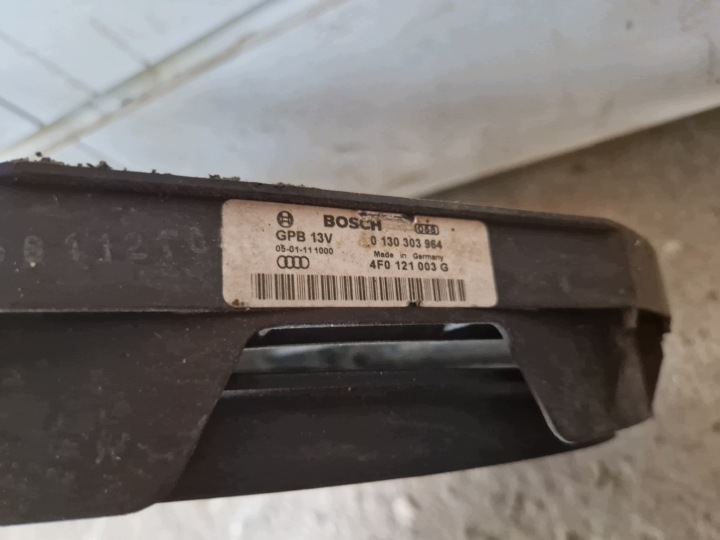 VENTILATEUR RADIATEUR ENSEMBLE AUDI A6 C6 4F 4F0121003G