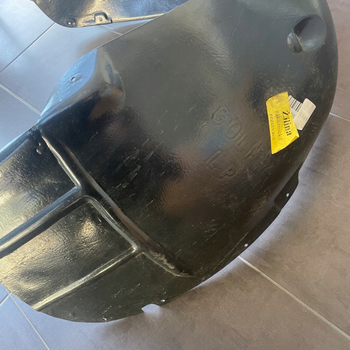 GAUCHE AVANT PLASTIQUE PODBLOTNIK KH9523387 (1J0809961A) VW GOLF