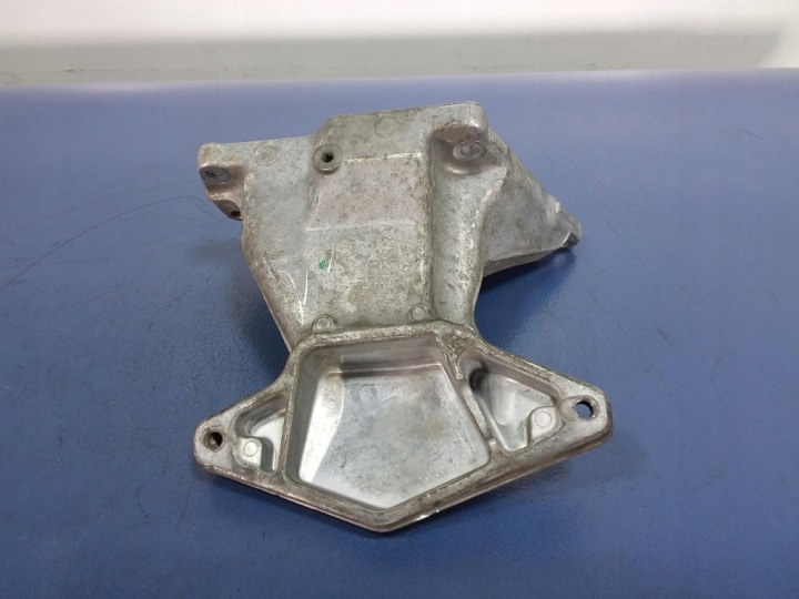 MERCEDES CL W216 C216 AVEC CLASSE W221 6.0 V12 POIGNÉE MOTEUR GAUCHE A2752232504