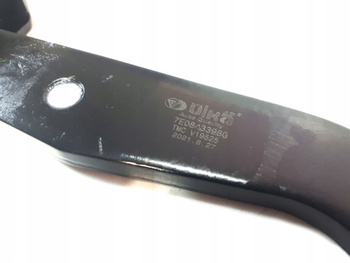 GALET PORTES INFÉRIEURE DROIT VW T5 03- 88431639401