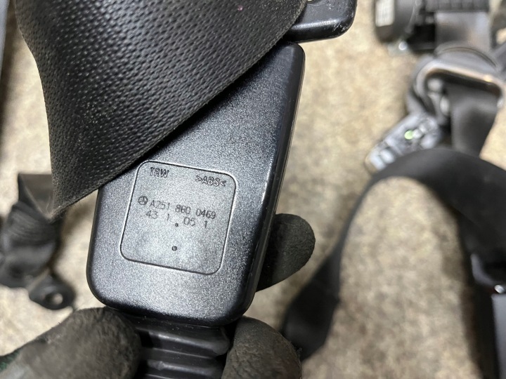 COURROIES TENDEURS AVANT ARRIÈRE COUSSIN CONDUCTEUR PASSAGER MODULE AIRBAG ML W164