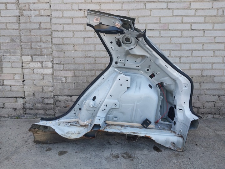 AILE QUART DROIT ARRIÈRE AUDI Q2 81A