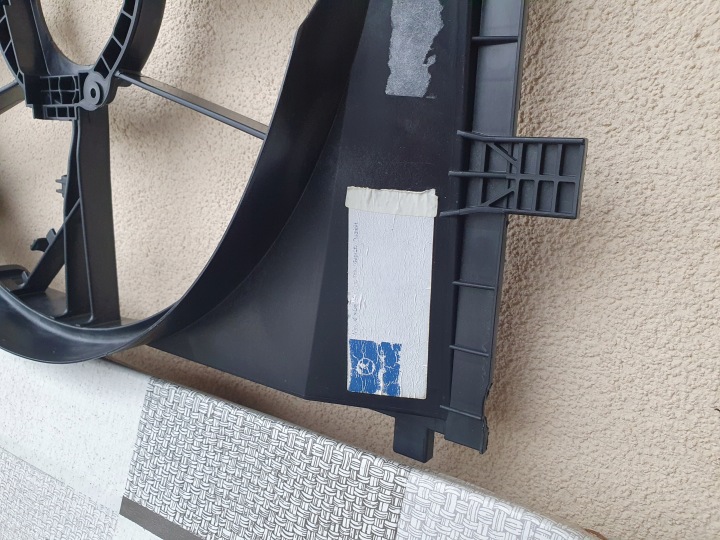 MERCEDES SLK R171- CHÂSSIS VENTILATEUR A2035050355