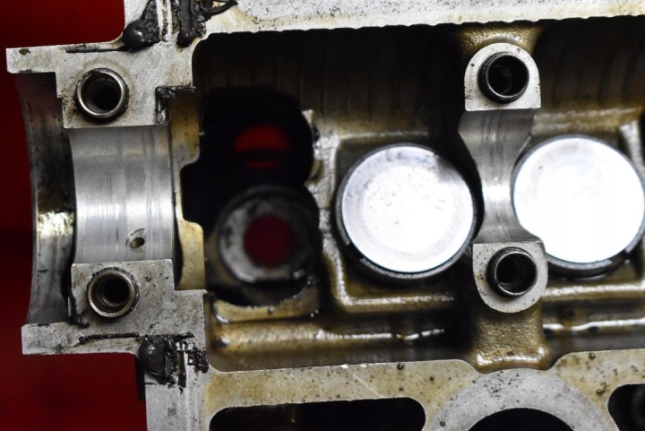 CULASSE MOTEUR MAZDA MPV LW 2.0 16V 122 KM 99-03