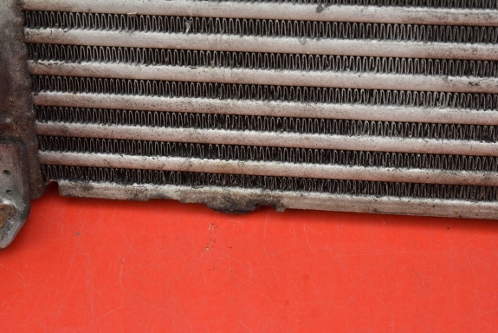 RADIATEUR ÉCHANGEUR AIR-AIR TOYOTA AVENSIS T27 2.0 D-4D