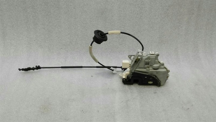 PORSCHE 911 991 RHD RIGHT DOOR LOCK 8J2837016C RIGHT HAND DRIVE