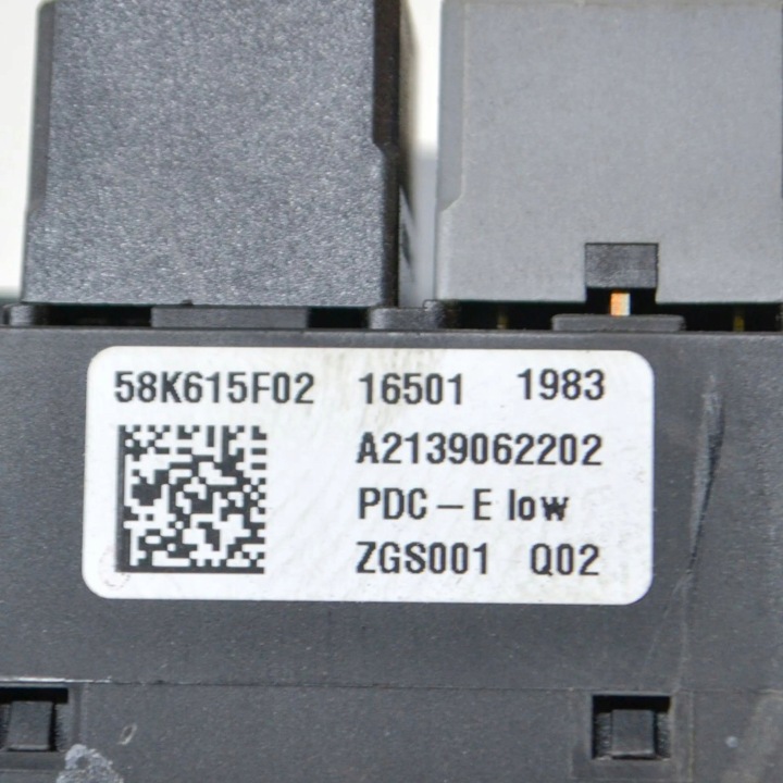 MERCEDES-BENZ E W213 2017 CHÂSSIS MODULE FUSIBLES