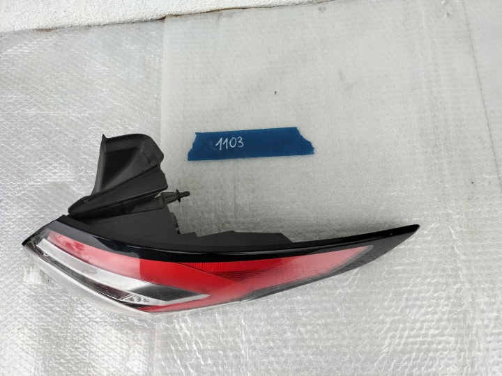 FORD KUGA MK-2 LIFT PHARE ARRIÈRE DROITE (SZCZECIN-GORZOW POZNAŃ NR1103
