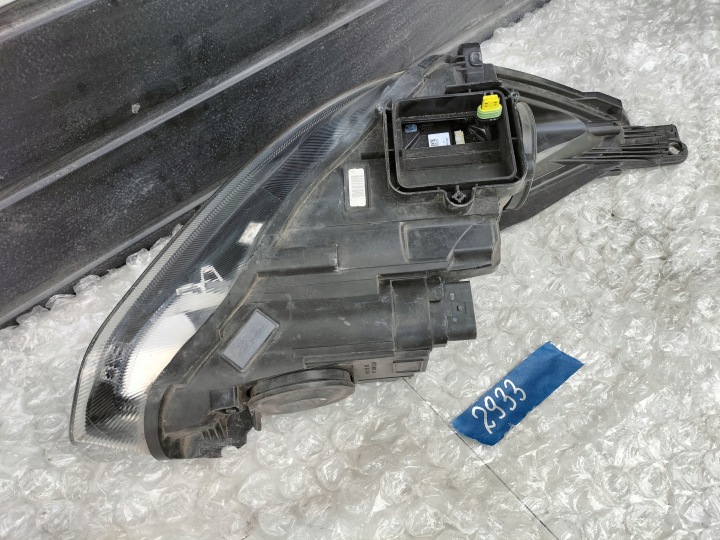 FORD FOCUS MK3 LIFT BI-XENON NOIRE PROJECTEUR GAUCHE SZCZECIN POZNAŃ 2933