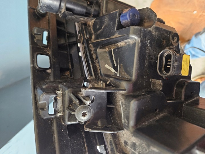 PHARE PHARES ANTIBROUILLARD FJD VW POLO VI 2G0941662 89250901