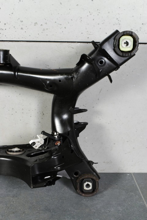BMW 3 G20 4 G22 CHÂSSIS ARRIÈRE SUSPENSIONS POUTRE ARRIÈRE SUSPENSION 8837913