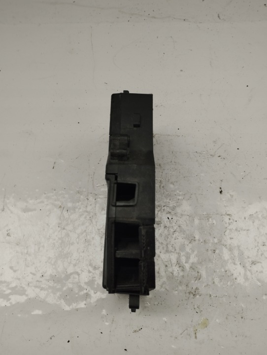 MERCEDES W177 AMG A35 BOÎTE FUSIBLES A1775404007