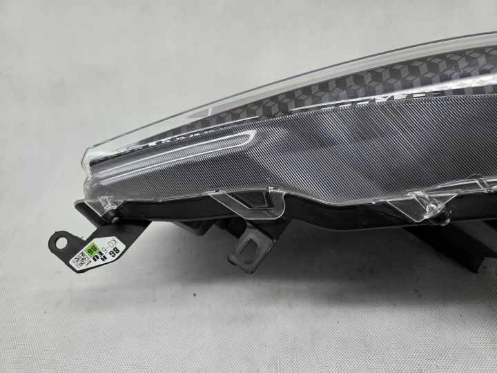 TOYOTA YARIS IV 4 2020+ PHARE AVANT AVANT DROITE LENTILLE EUROPE K0-6EU