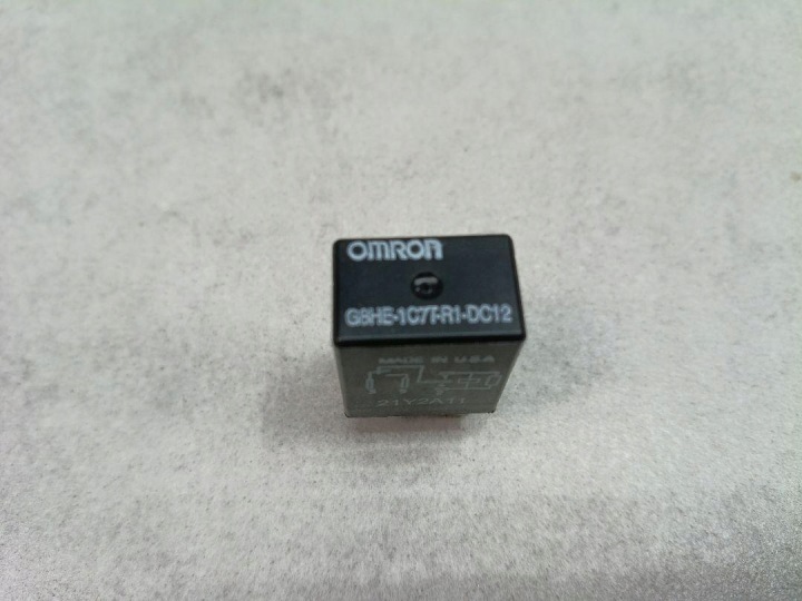 RELAIS OMRON JEEP GRAND CHEROKEE WK2 3.0 CRD 10- G8HE-1C7T-R1–DC12