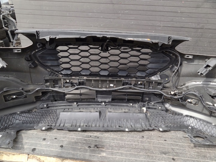 2471824 PARE-CHOCS AVANT ORIGINAL OE FORD KUGA 2020-
