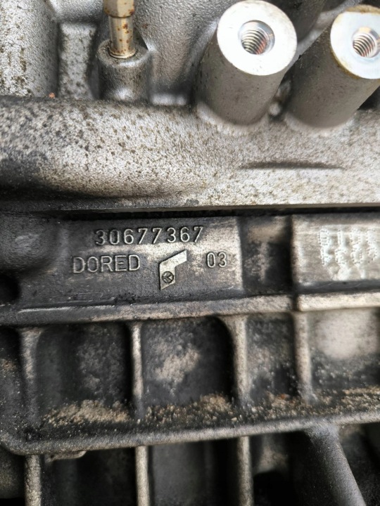 2006 VOLVO V70 MOTEUR 30677367
