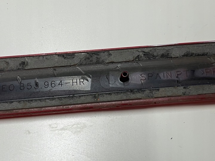 MOULURE CENTRALE PORTES DROIT ARRIÈRE SLINE A4 B6 B7 BERLINE AVANT 8E0853964 LZ3M