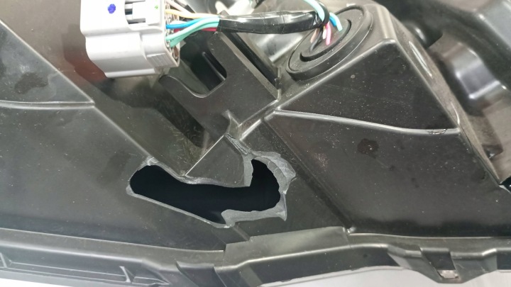 SUZUKI SX4 S-CROSS 16-21 PROJECTEUR PHARE GAUCHE AVANT AVANT GAUCHE C605