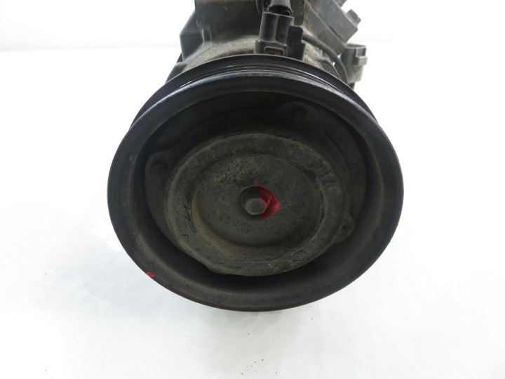 COMPRESSEUR DE CLIMATISATION TOYOTA RAV 4 II 2.0 D-4D 4472204303