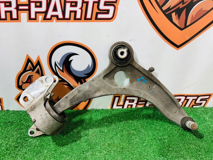 BRAS DE SUSPENSION AVANT DROIT LAND ROVER DISCOVERY SPORT L550 K8D2-3A052-BA