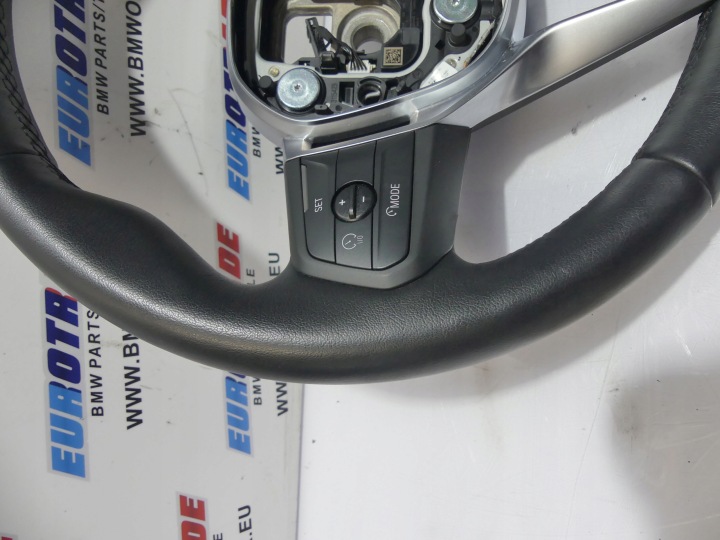 BMW U06 U10 U11 VOLANT SPORT AVEC CHAUFFAGE 5A4EE18