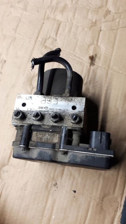 A5 8T POMPE DE FREIN ABS 8K0907379J A4 B8