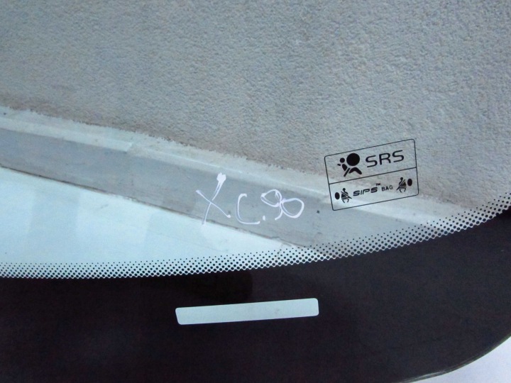 VOLVO XC90 LIFT 07-14 PARE-BRISE AVANT 10R POMORSKIE