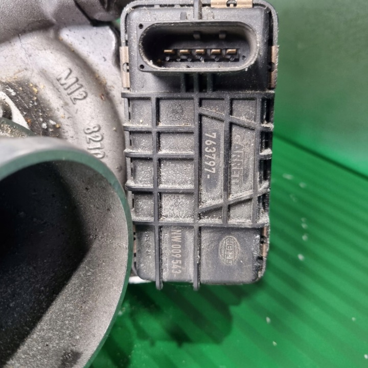 TURBOCOMPRESSEUR GARRETT 352421806 HONEYWELL ACTUATEUR HELLA 763797 DIESEL