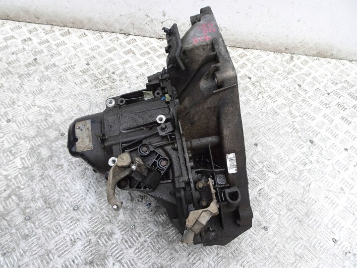 BOÎTE DE VITESSES NISSAN QASHQAI J10 1.6 ESSENCE JR5318